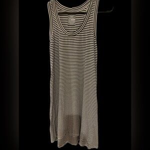 Moosejaw Black and White Lakeside Midi Dress. Size : Small